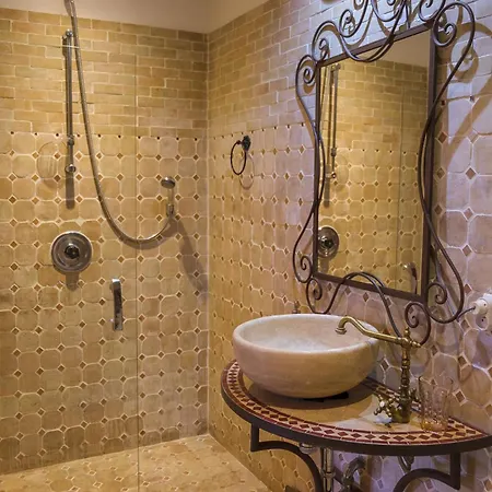 D'hotes Belair Bed & Breakfast